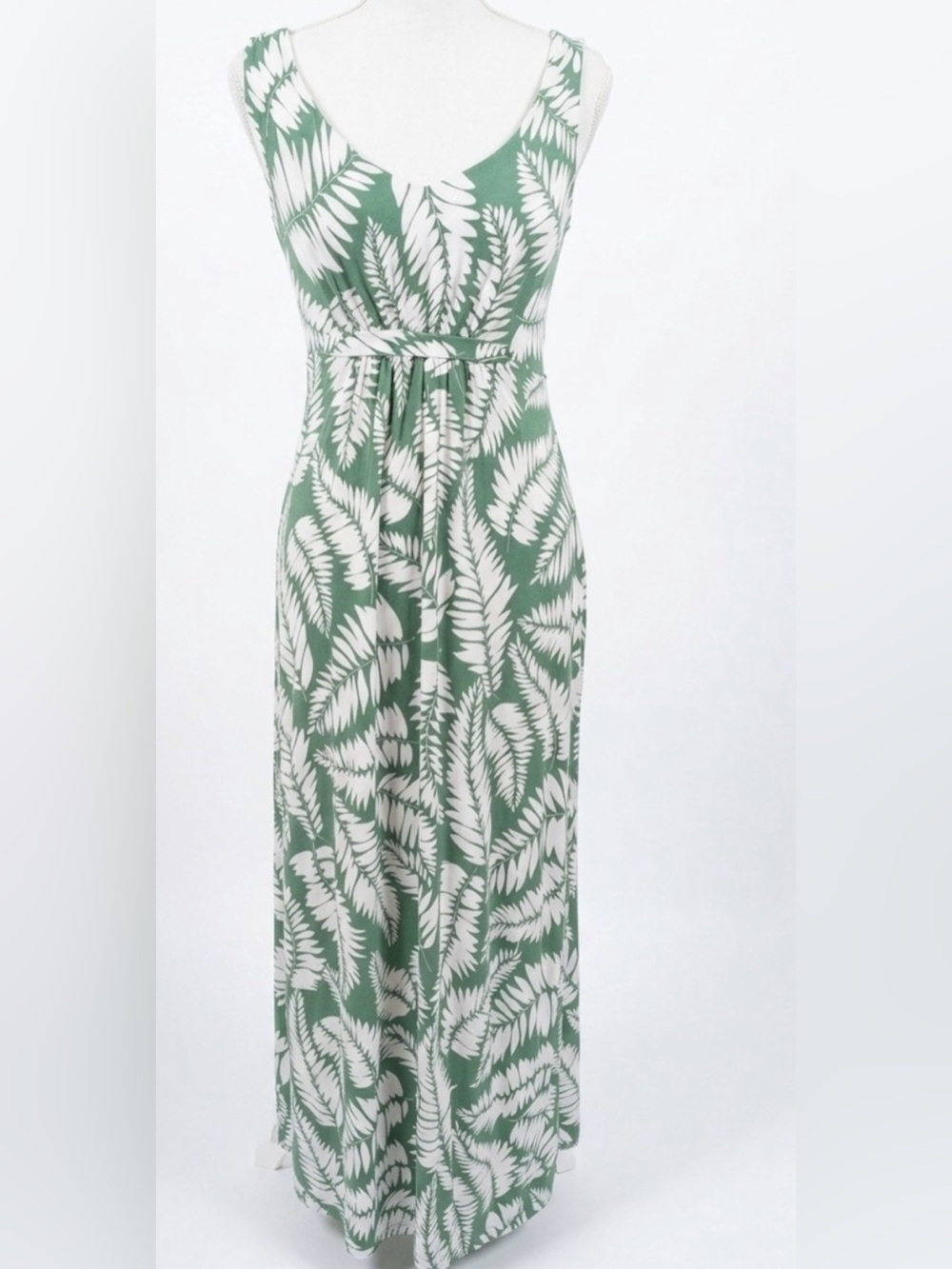 Boden Green and White Leaf-Print Maxi Dress